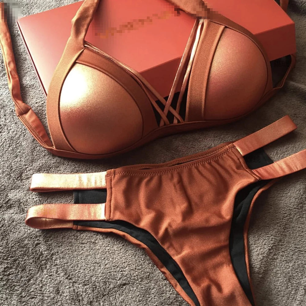 Bikini Halter Push Up Bonnets Plongeants – 2 Pièces