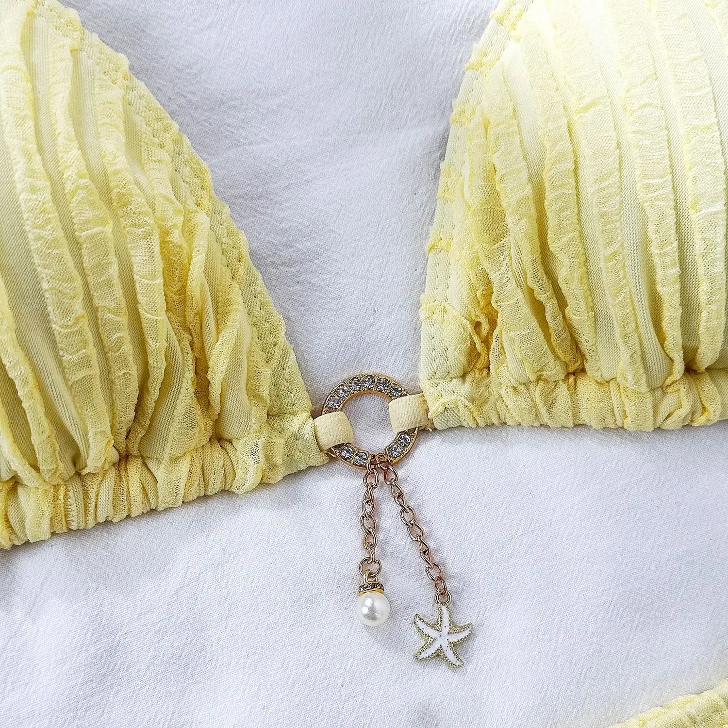 Bikini Halter Froncé Volants 2 Pièces – Coupe Haute Brésilienne