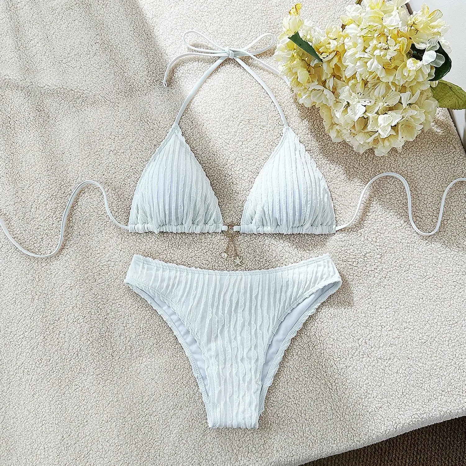 Bikini Halter Froncé Volants 2 Pièces – Coupe Haute Brésilienne