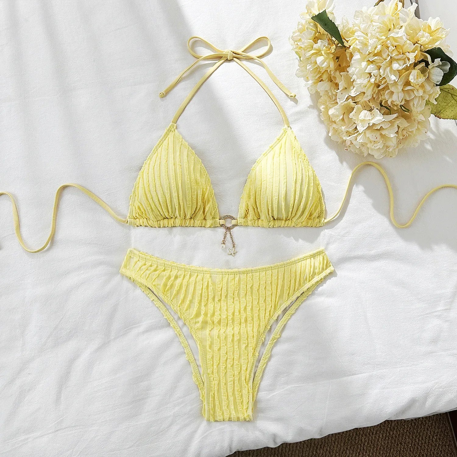 Bikini Halter Froncé Volants 2 Pièces – Coupe Haute Brésilienne