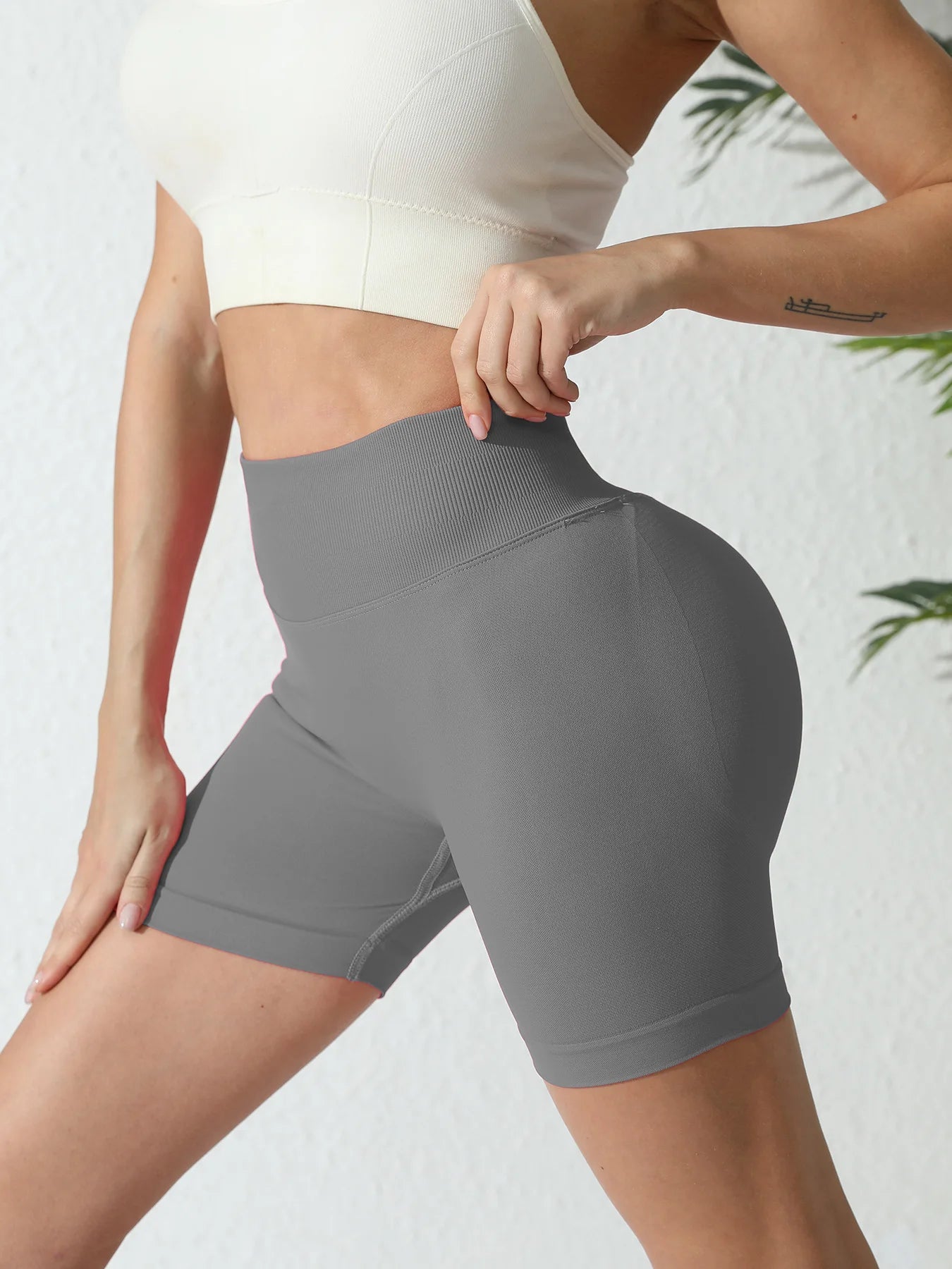 Short Yoga Taille Haute Seamless – Coloris Uni Femme
