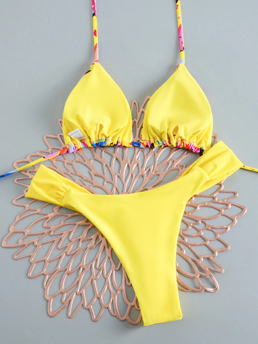 Micro Bikini Brésilien Imprimé 2 Pièces – Col Triangle