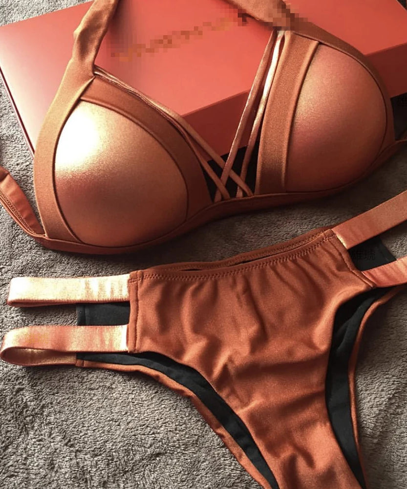 Bikini Halter Push Up Bonnets Plongeants – 2 Pièces