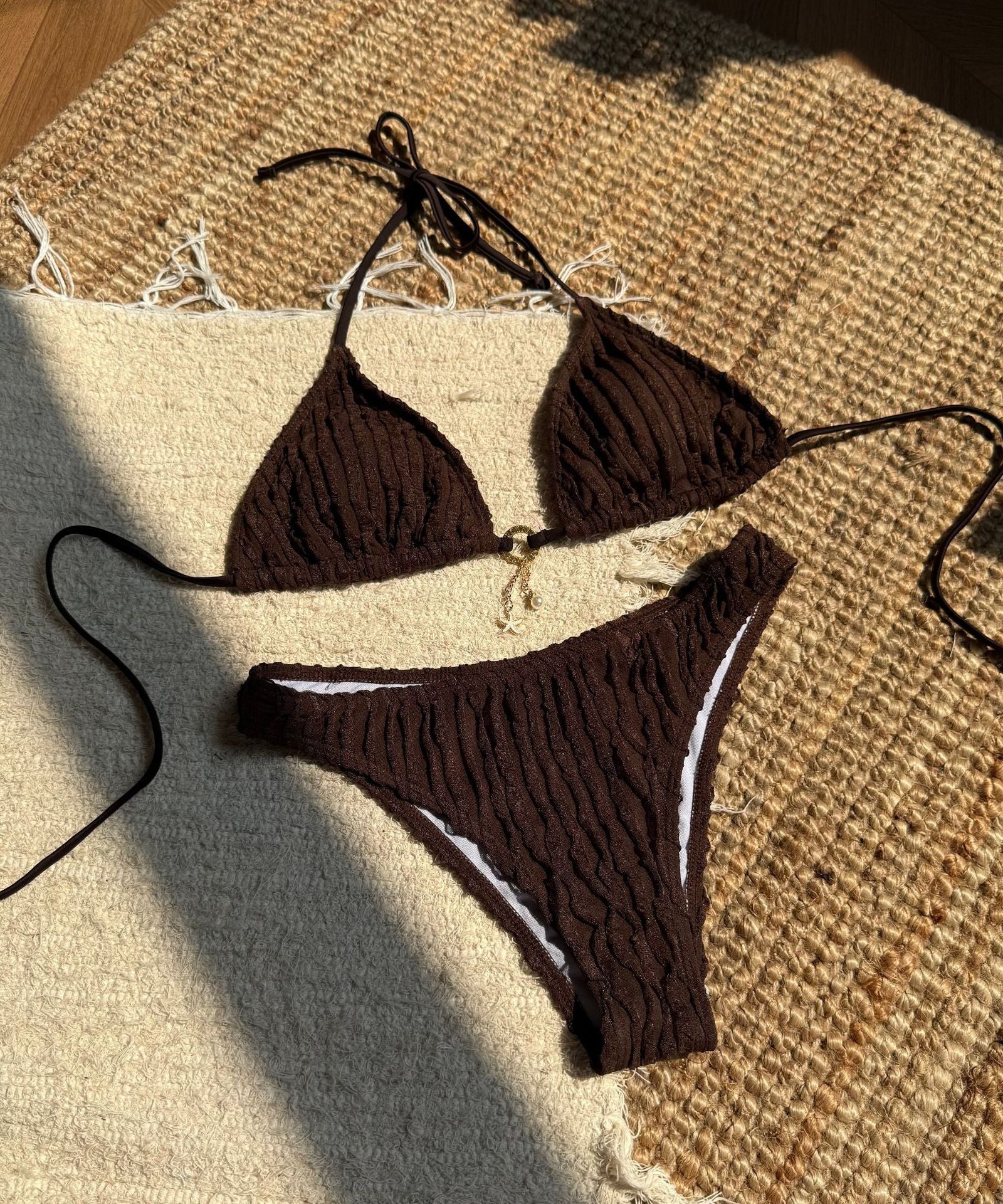 Bikini Halter Froncé Volants 2 Pièces – Coupe Haute Brésilienne