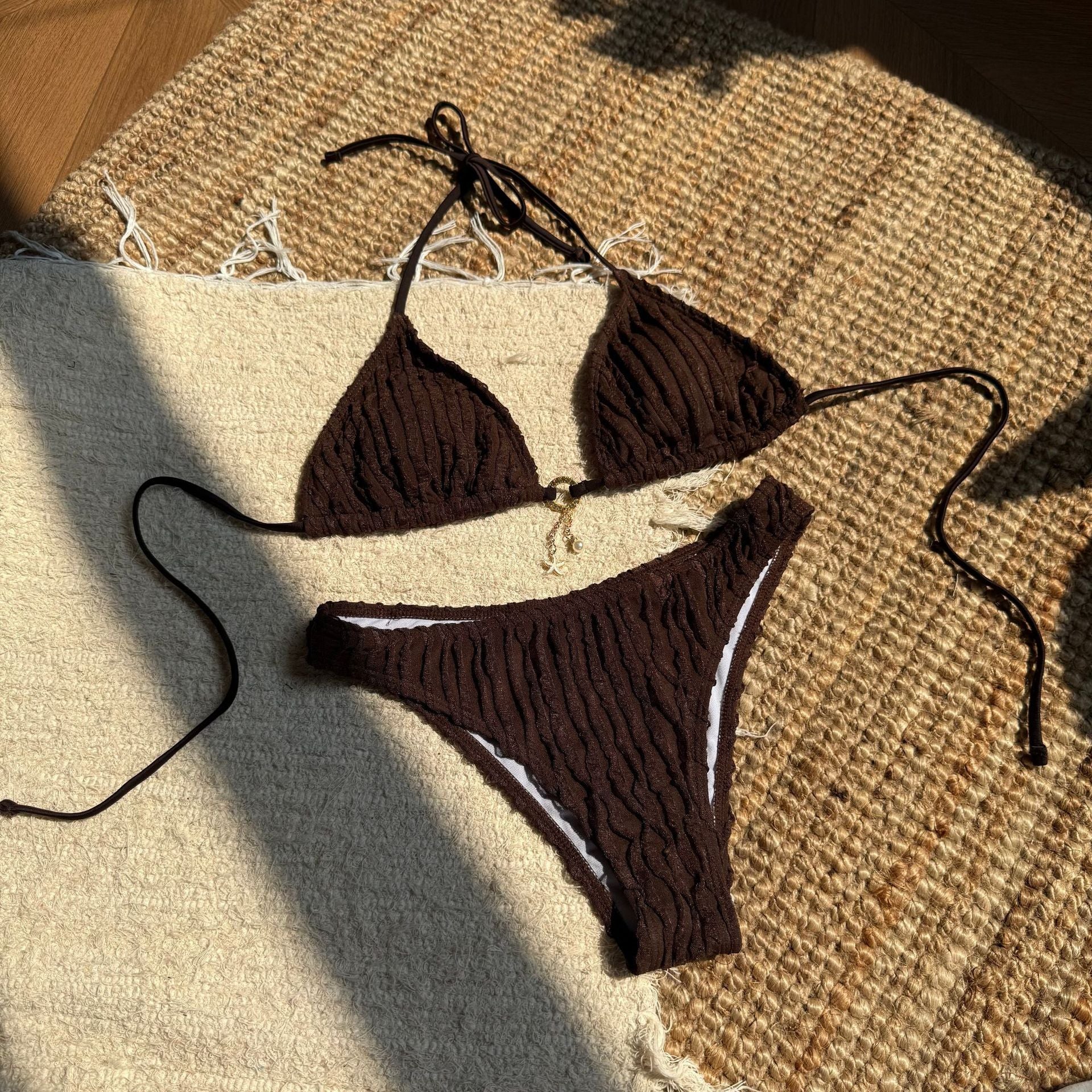 Bikini Halter Froncé Volants 2 Pièces – Coupe Haute Brésilienne