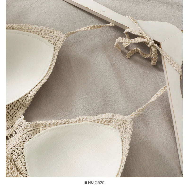 Crop Top Halter Ajouré Bretelles Dentelle dos – Soutien Intégré