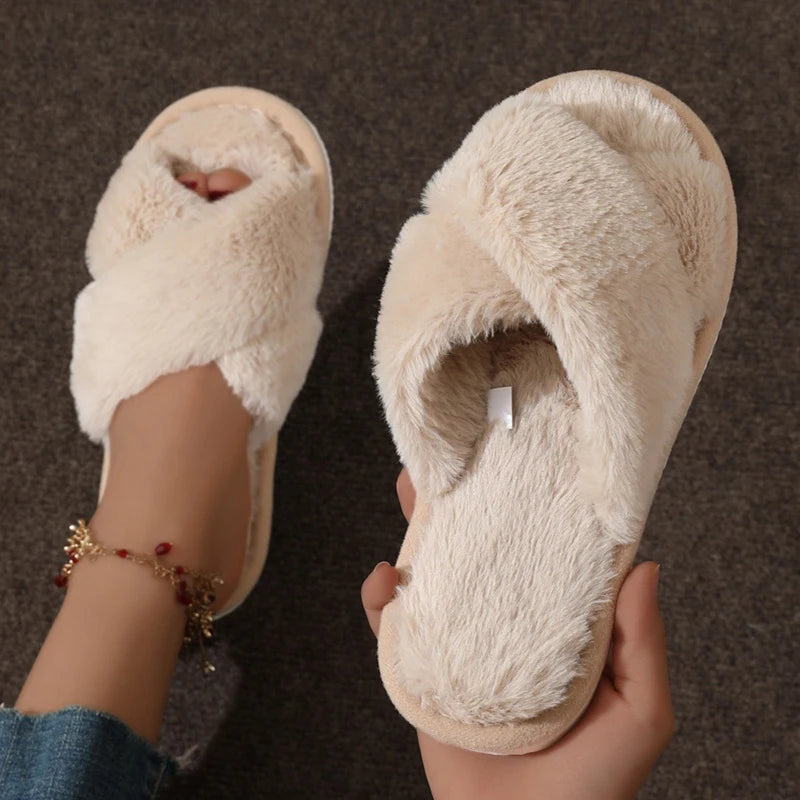 Chaussons Mules Fourrure Bride Croisée – Confort Maison Femme