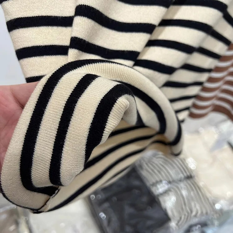 Pull Col Rouleau Rayé Manches Courtes Slim – Demi-Saison