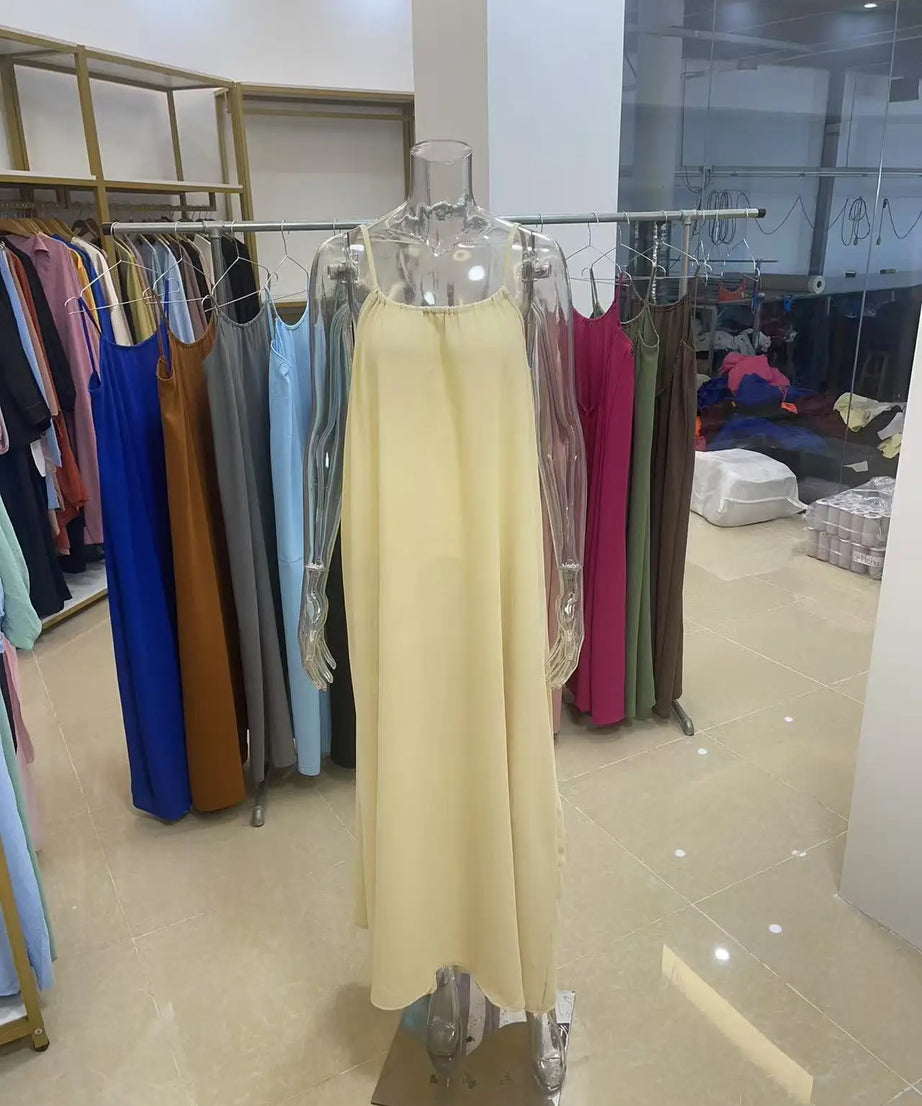 Robe Maxi Ample Sans Bretelles Dos Nu – Confort & Style