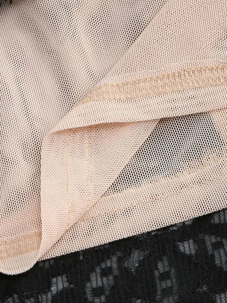 Robe de Soirée Dentelle Bustier Slim – Élégance & Sophistication