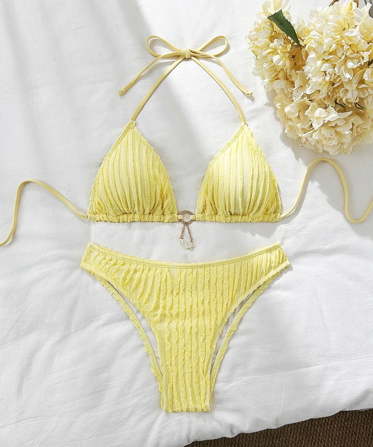 Bikini Halter Froncé Volants 2 Pièces – Coupe Haute Brésilienne