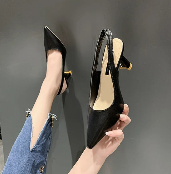 Escarpins Stiletto Bout Pointu Slingback – Talon Haut Élégant