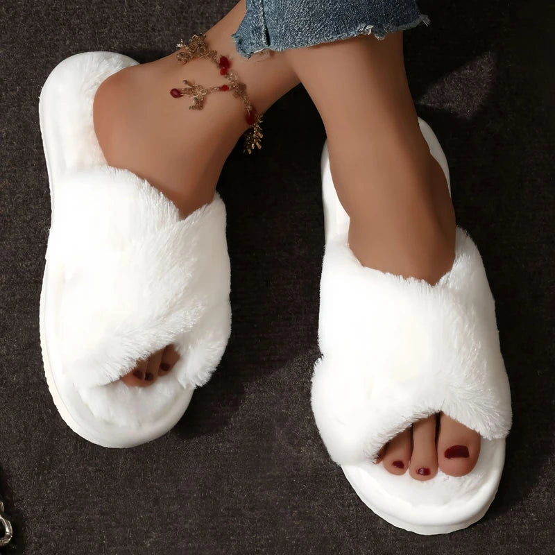 Chaussons Mules Fourrure Bride Croisée – Confort Maison Femme