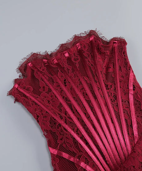Robe de Soirée Dentelle Bustier Slim – Élégance & Sophistication