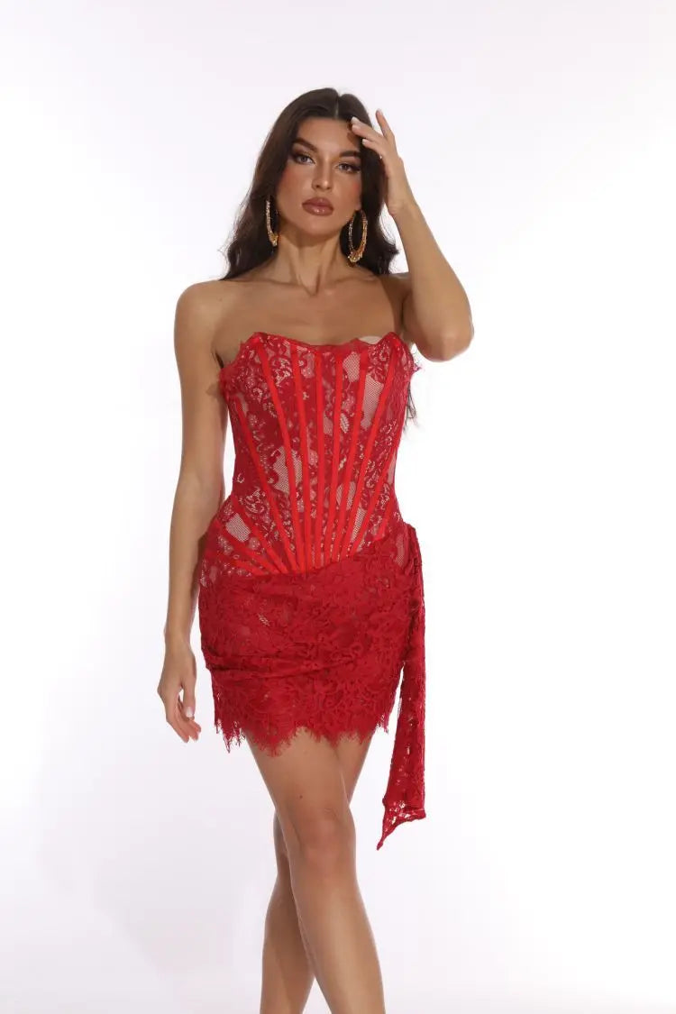 Robe de Soirée Dentelle Bustier Slim – Élégance & Sophistication