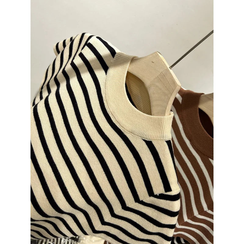 Pull Col Rouleau Rayé Manches Courtes Slim – Demi-Saison