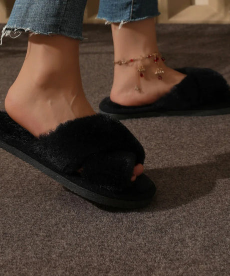Chaussons Mules Fourrure Bride Croisée – Confort Maison Femme