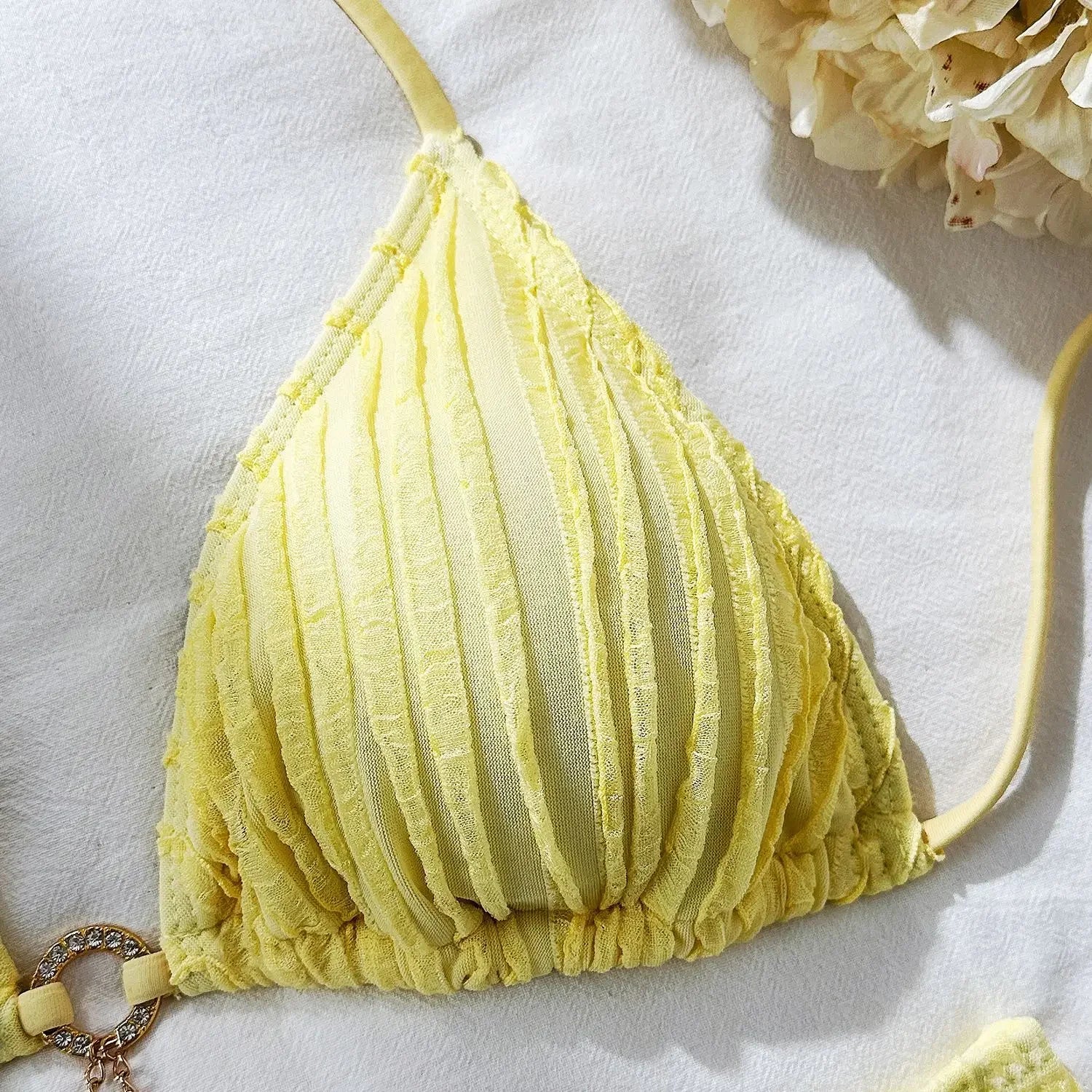 Bikini Halter Froncé Volants 2 Pièces – Coupe Haute Brésilienne