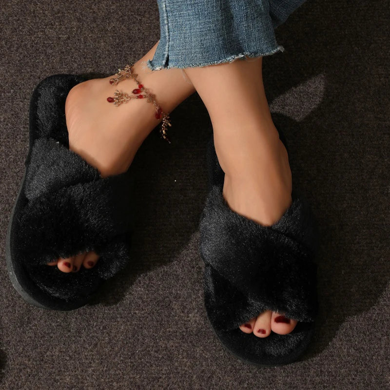 Chaussons Mules Fourrure Bride Croisée – Confort Maison Femme