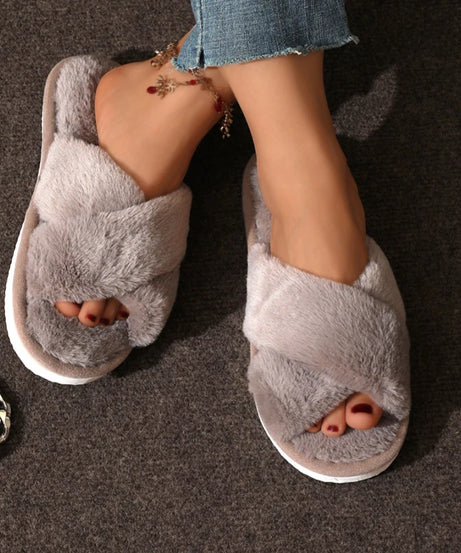 Chaussons Mules Fourrure Bride Croisée – Confort Maison Femme