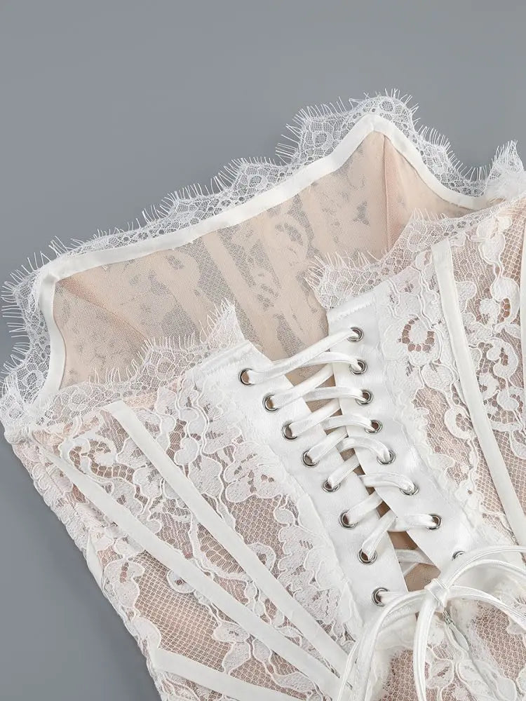 Robe de Soirée Dentelle Bustier Slim – Élégance & Sophistication