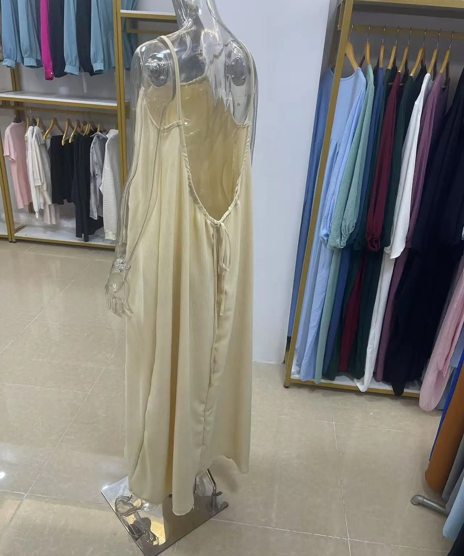 Robe Maxi Ample Sans Bretelles Dos Nu – Confort & Style