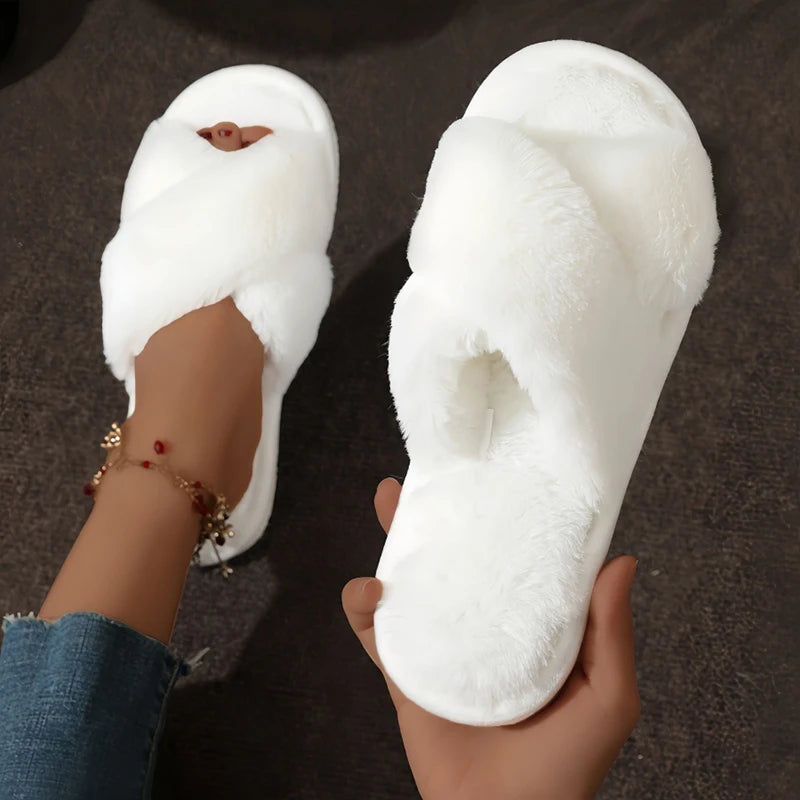 Chaussons Mules Fourrure Bride Croisée – Confort Maison Femme