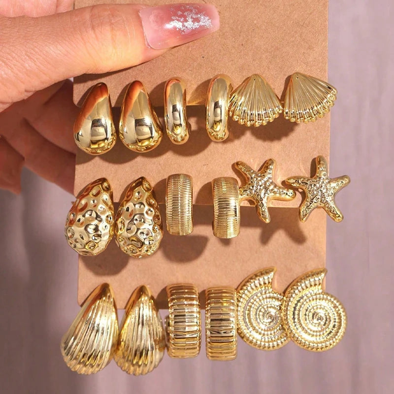 Coffret 18 Boucles d'Oreilles Géométriques Dorées – Set Bijoux
