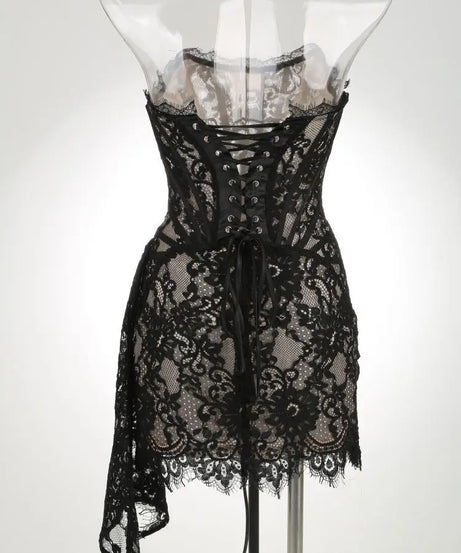 Robe de Soirée Dentelle Bustier Slim – Élégance & Sophistication