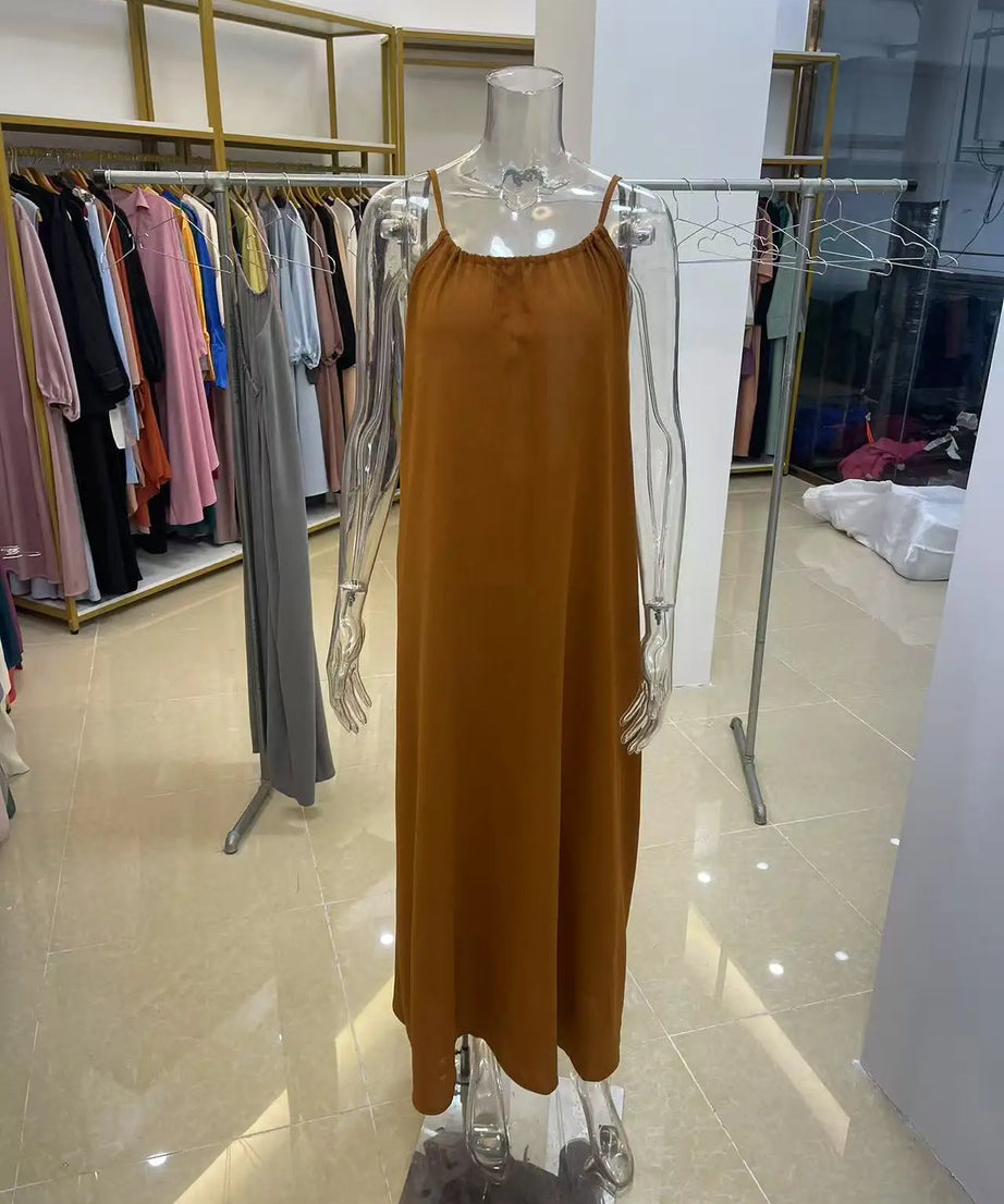 Robe Maxi Ample Sans Bretelles Dos Nu – Confort & Style