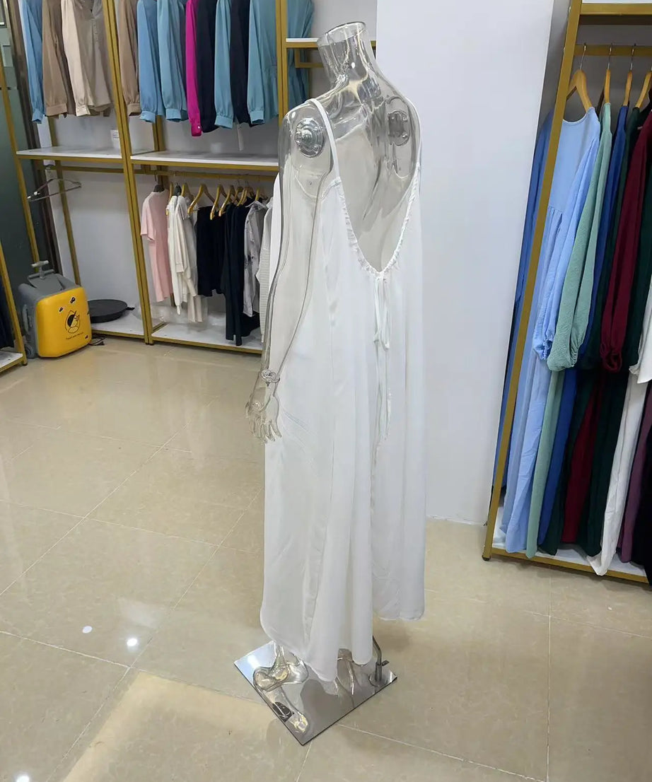 Robe Maxi Ample Sans Bretelles Dos Nu – Confort & Style